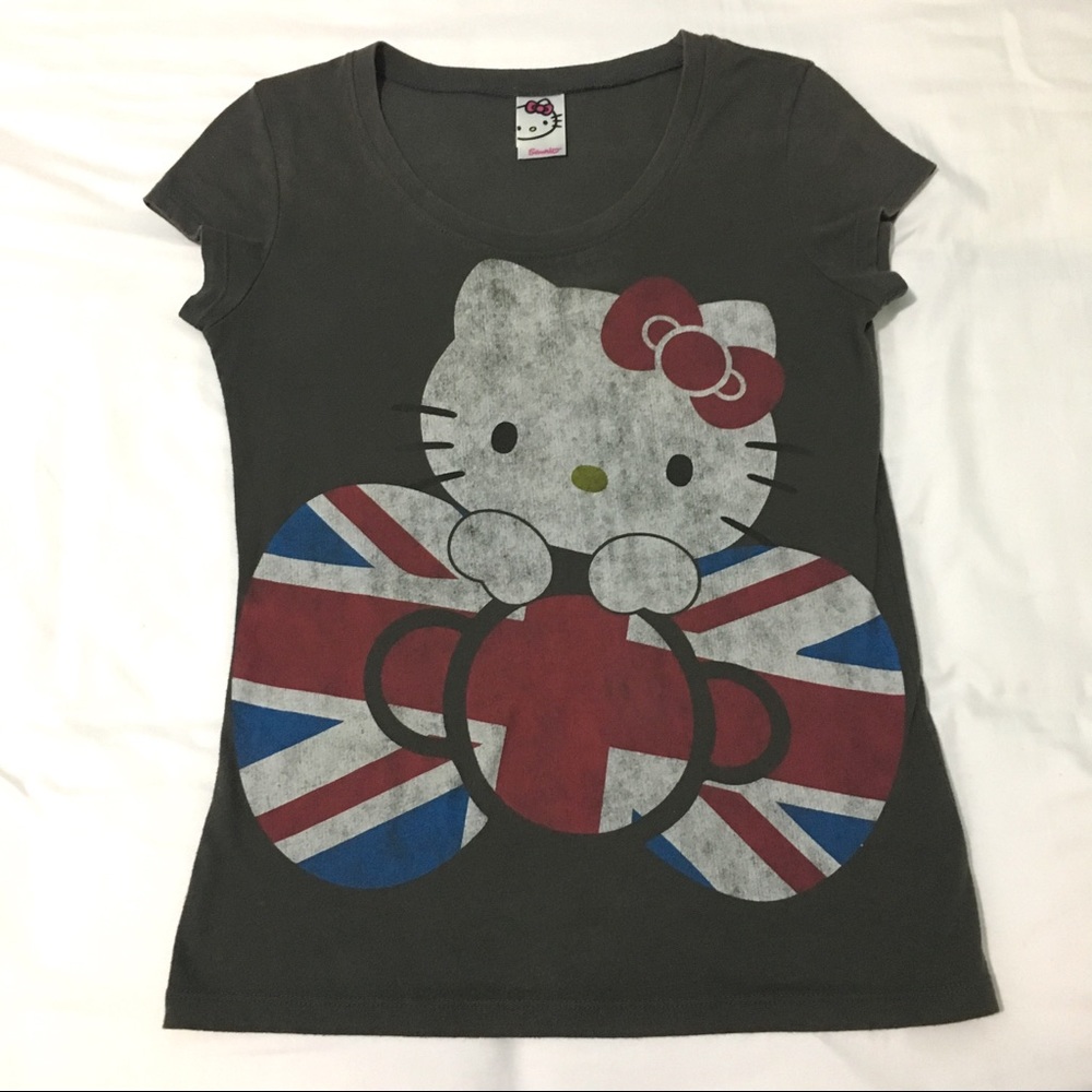 🍃Charcoal Gray Hello Kitty Tee🍃